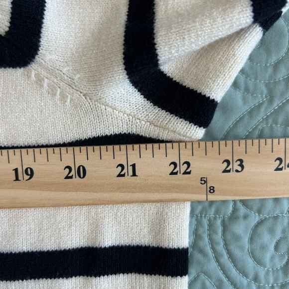 Lane Bryant Cream & Black Striped Cardigan, Sz 14/16 - Picture 7 of 8